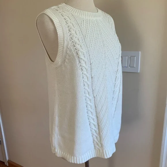 CHELSEA & THEODORE Large off white Ivory Knit Sweater Vest - Picture 2 of 12